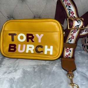 Authentic Tory Burch Perry camera bag with embroidered adjustable strap limited
